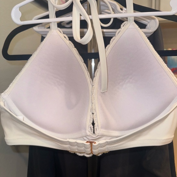 Bikini top bundle - Picture 7 of 7